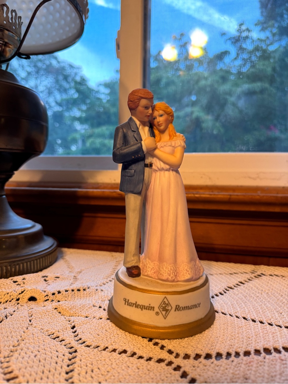 Vintage Harlequin Romance MSR Imports Music Box “Passionate Enemies” Works